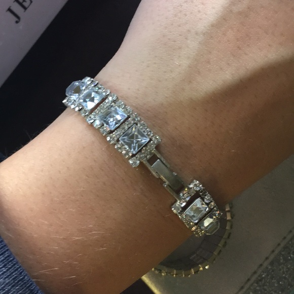 Prom Jewelery - Picture 3 of 5